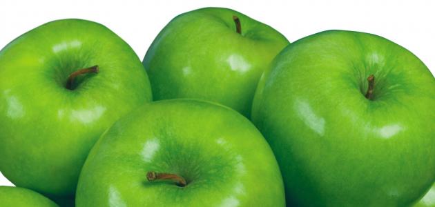 هل التفاح الأخضر يرفع السكر